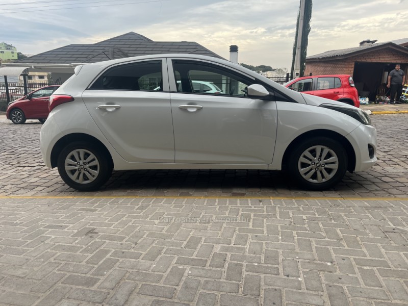 HB20 1.0 COMFORT 12V FLEX 4P MANUAL - 2014 - VERANóPOLIS