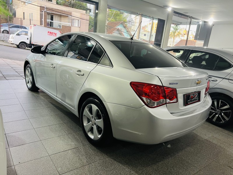 CRUZE 1.8 LT 16V FLEX 4P AUTOMÁTICO - 2013 - CAXIAS DO SUL