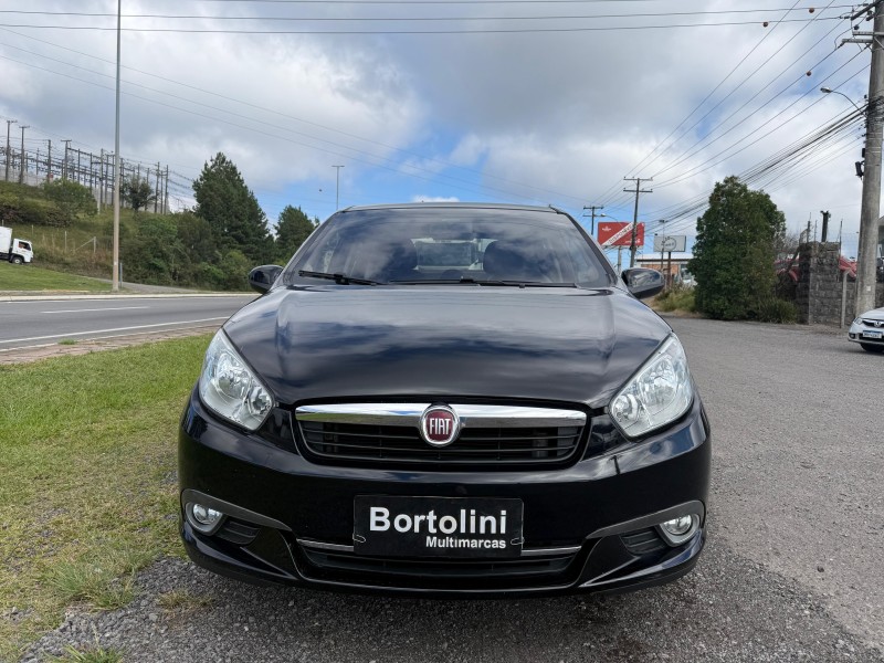 SIENA 1.4 MPI ATTRACTIVE 8V FLEX 4P MANUAL - 2013 - FARROUPILHA