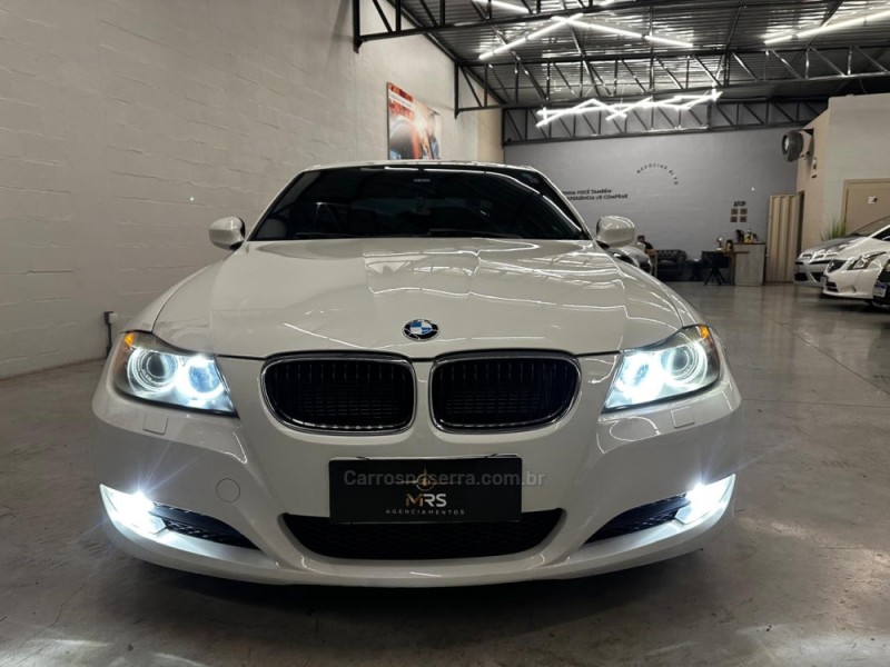 320I 2.0 16V GASOLINA 4P AUTOMÁTICO - 2012 - CAXIAS DO SUL