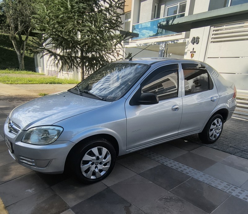 prisma 1.4 mpfi maxx 8v flex 4p manual 2011 farroupilha
