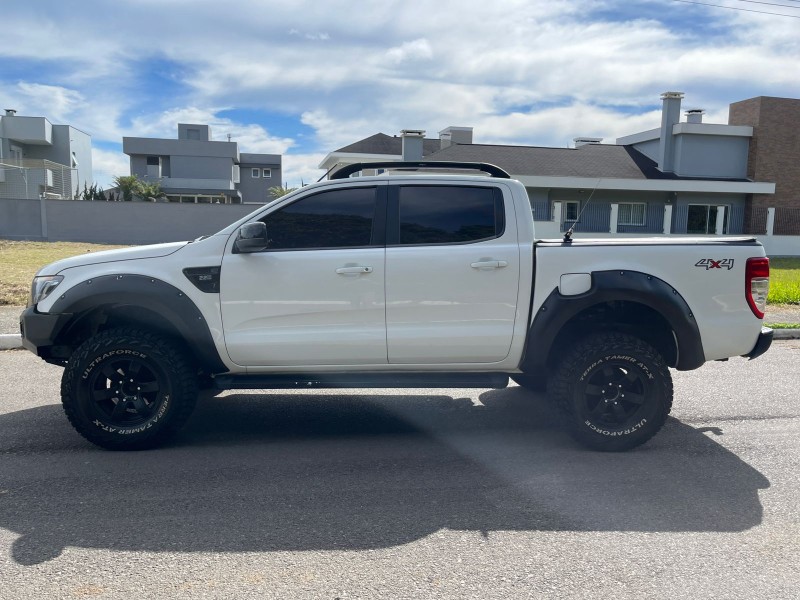 RANGER 2.2 XL 4X4 CS 16V DIESEL 2P MANUAL - 2015 - BENTO GONçALVES