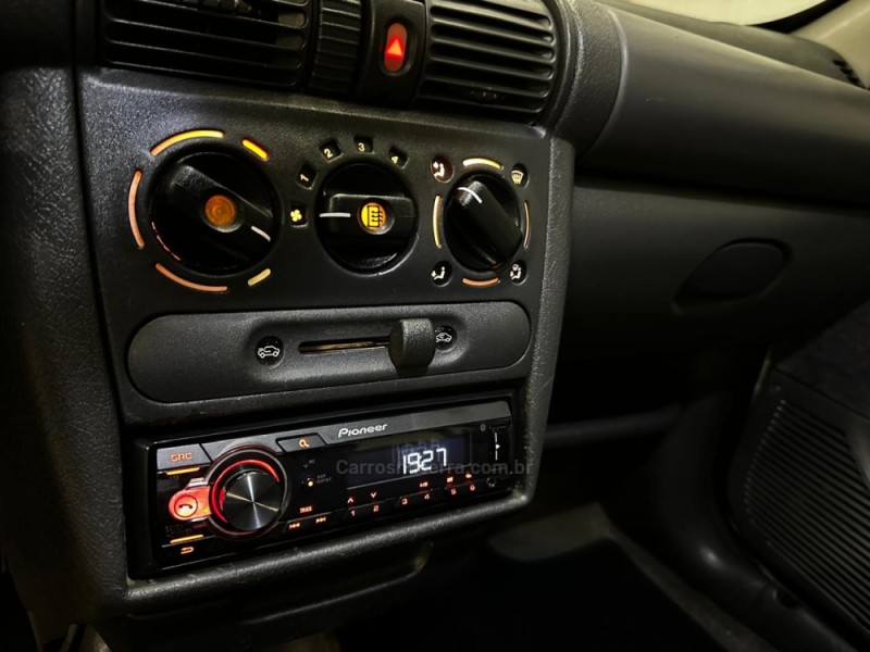 CORSA 1.6 MPFI GLS WAGON 8V GASOLINA 4P MANUAL - 1997 - CAXIAS DO SUL