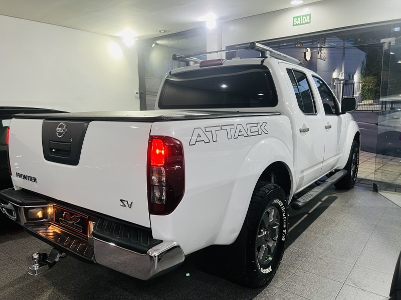 FRONTIER 2.5 SV ATTACK 4X4 CD TURBO ELETRONIC DIESEL 4P AUTOMÁTICO - 2015 - CAXIAS DO SUL