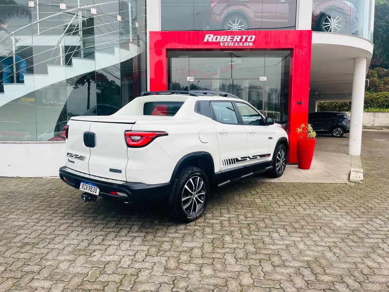 TORO 2.0 16V ULTRA 4X4 AT9 DIESEL 4P AUTOMÁTICO - 2021 - BENTO GONçALVES