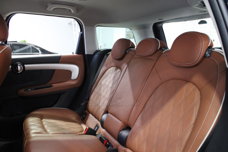 COUNTRYMAN 1.5 S E ALL4 TOP 4X4 224CV TURBO HÍBRIDO 4P AUTOMÁTICO - 2024 - CAXIAS DO SUL