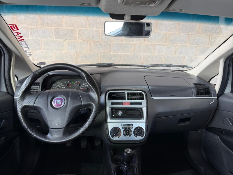 PUNTO 1.4 ATTRACTIVE 8V FLEX 4P MANUAL - 2012 - CAXIAS DO SUL