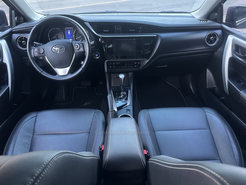 COROLLA 2.0 XEI 16V FLEX 4P AUTOMÁTICO - 2019 - NOVA PRATA