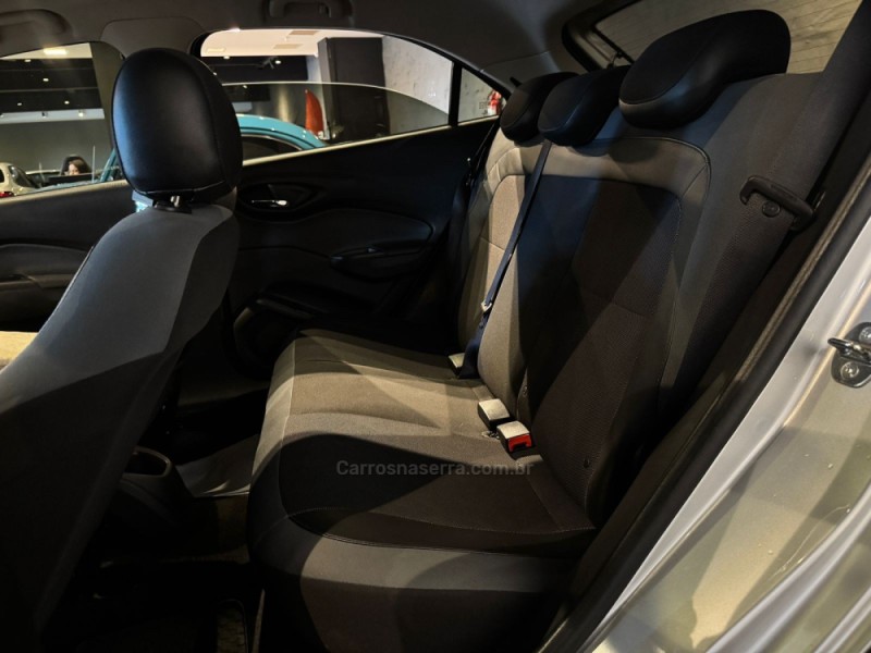 ONIX 1.4 MPFI ACTIV 8V FLEX 4P MANUAL - 2019 - FARROUPILHA
