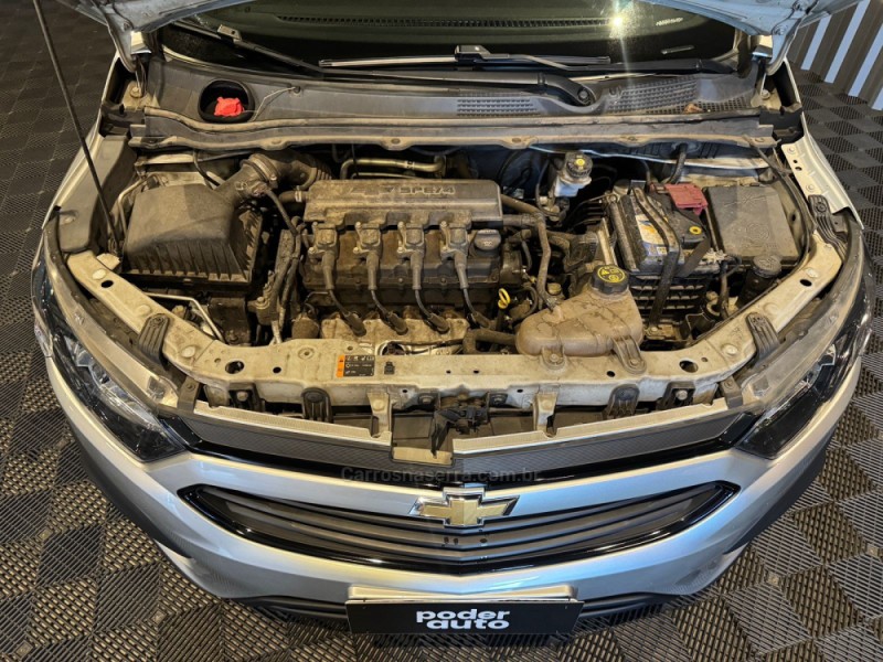 ONIX 1.4 MPFI ACTIV 8V FLEX 4P MANUAL - 2019 - FARROUPILHA