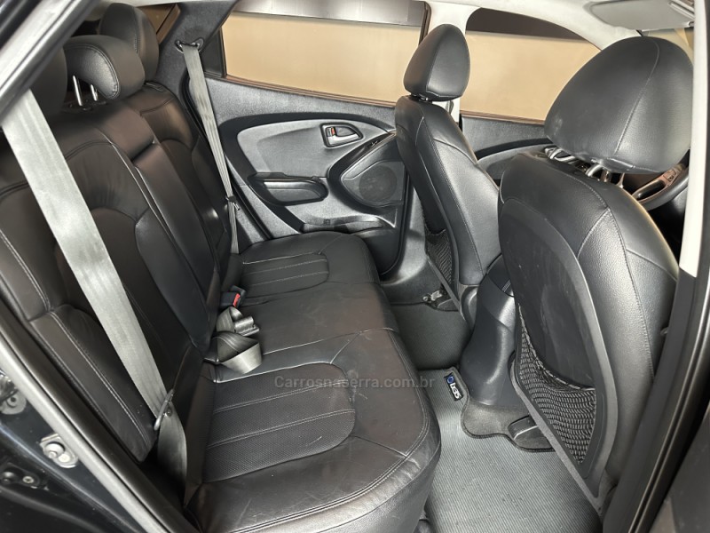 IX35 2.0 MPI 4X2 16V GASOLINA 4P AUTOMÁTICO - 2012 - SAPIRANGA