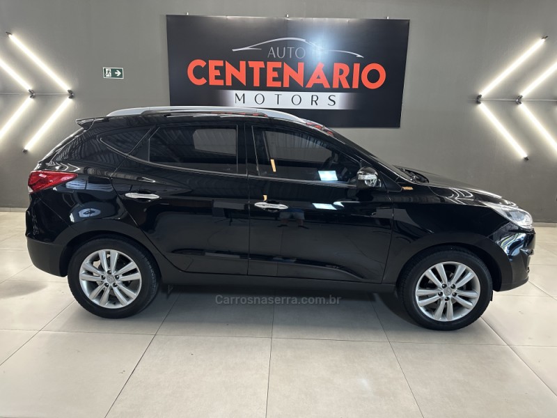 IX35 2.0 MPI 4X2 16V GASOLINA 4P AUTOMÁTICO - 2012 - SAPIRANGA