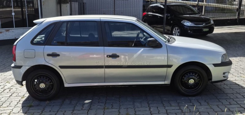 GOL 1.0 MI 8V GASOLINA 4P MANUAL G.III - 2004 - CAXIAS DO SUL