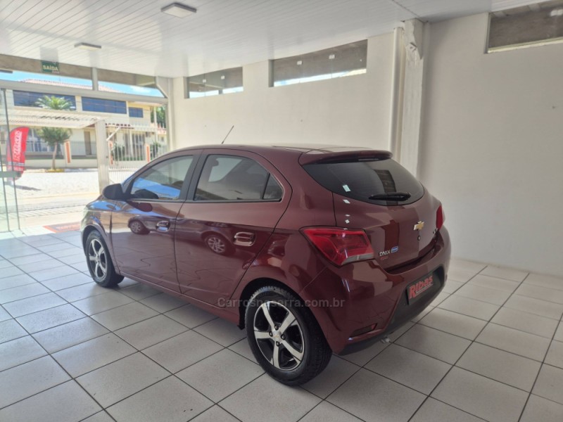 ONIX 1.4 MPFI LTZ 8V FLEX 4P MANUAL - 2018 - NãO-ME-TOQUE