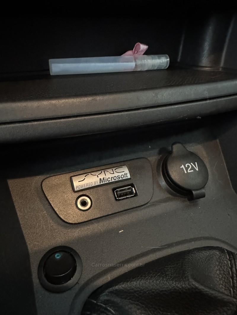 KA 1.0 SE PLUS 12V FLEX 4P MANUAL - 2015 - SãO MARCOS