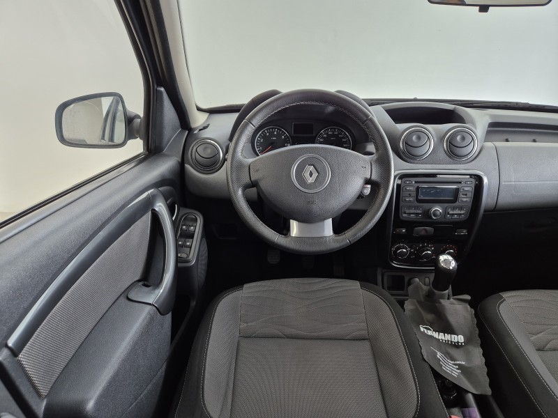 DUSTER 1.6 DYNAMIQUE 4X2 16V FLEX 4P MANUAL - 2014 - BENTO GONçALVES