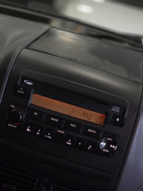 SIENA 1.0 MPI EL 8V FLEX 4P MANUAL - 2010 - CAXIAS DO SUL