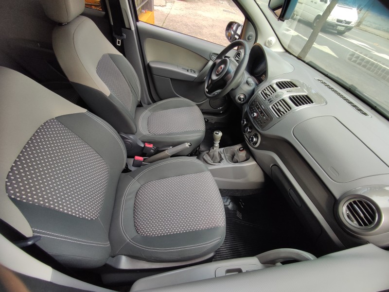 SIENA 1.6 MPI ESSENCE 16V FLEX 4P MANUAL - 2015 - CAXIAS DO SUL