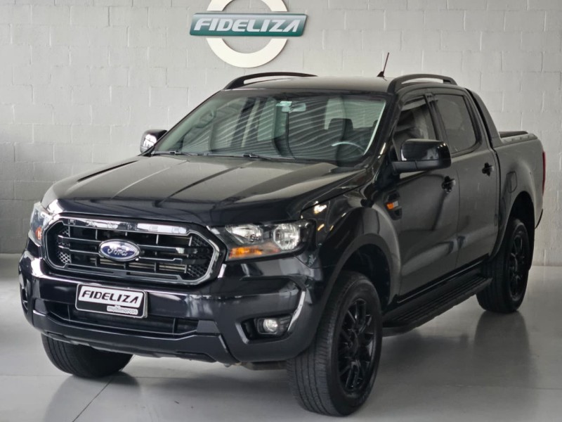 RANGER 2.2 BLACK 4X2 CD 16V DIESEL 4P AUTOMÁTICO - 2023 - FARROUPILHA