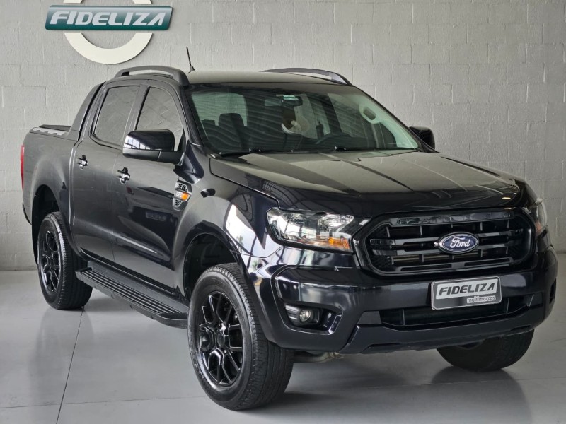 RANGER 2.2 BLACK 4X2 CD 16V DIESEL 4P AUTOMÁTICO - 2023 - FARROUPILHA