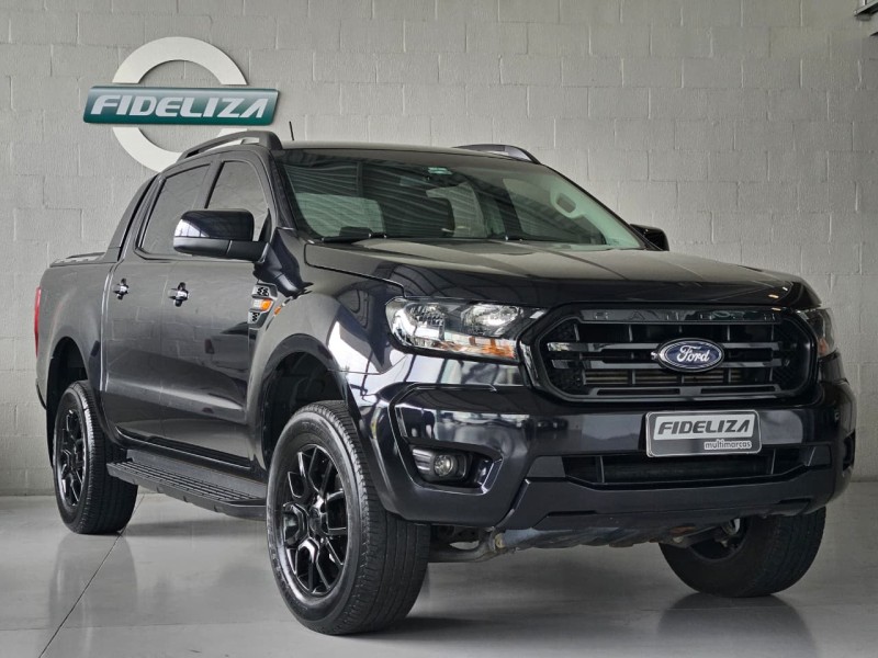 ranger 2.2 black 4x2 cd 16v diesel 4p automatico 2023 farroupilha