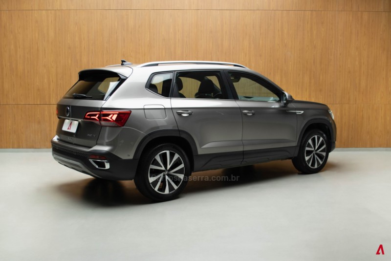 TAOS 1.4 16V HIGHLINE TSI FLEX 4P AUTOMÁTICO - 2023 - GARIBALDI