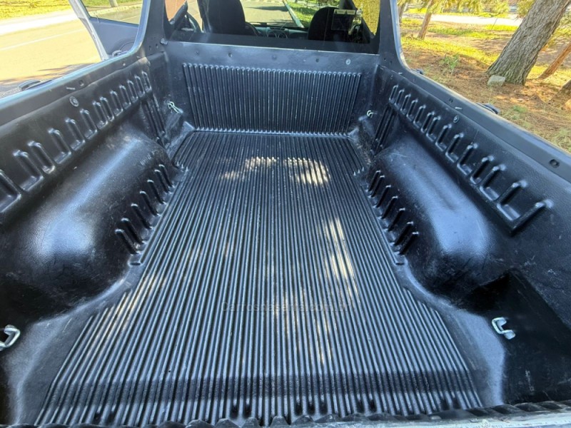 MONTANA 1.4 MPFI LS CS 8V FLEX 2P MANUAL - 2015 - VACARIA