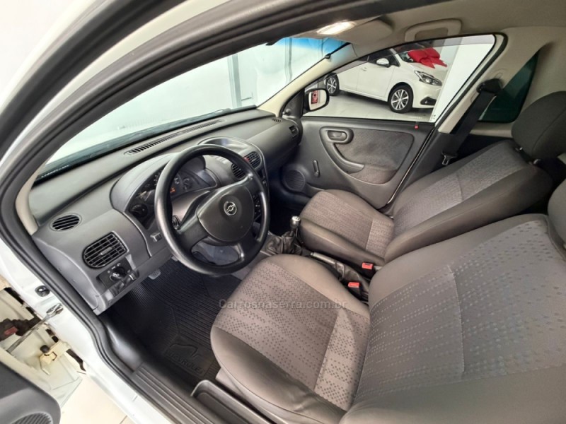 MONTANA 1.4 MPFI COMBO FURGÃO 8V ECONO FLEX 2P MANUAL - 2010 - CAXIAS DO SUL