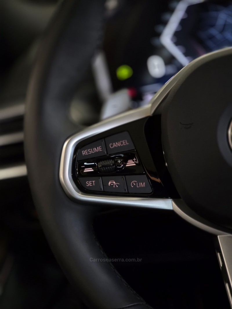 320I 2.0 M SPORT 16V TURBO ACTIVEFLEX 4P AUTOMÁTICO - 2025 - CAXIAS DO SUL