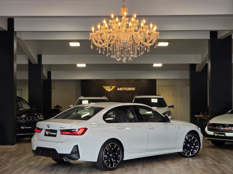 320I 2.0 M SPORT 16V TURBO ACTIVEFLEX 4P AUTOMÁTICO - 2025 - CAXIAS DO SUL