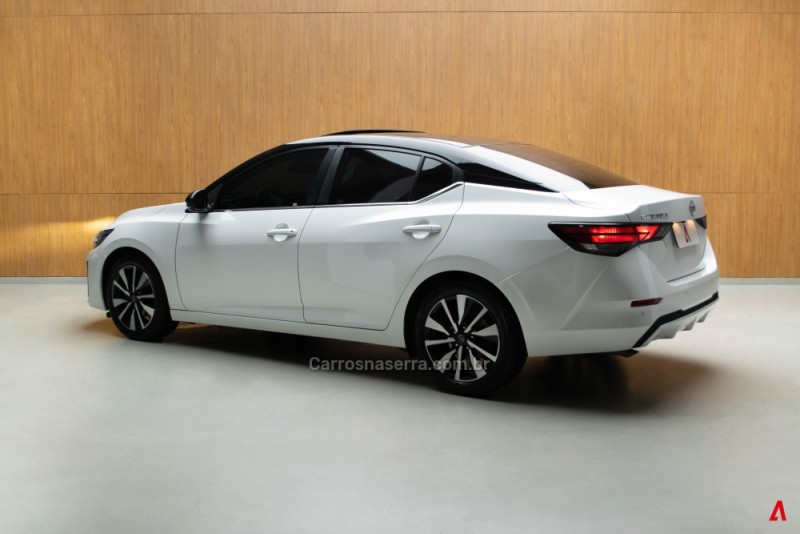 SENTRA 2.0 EXCLUSIVE 16V GASOLINA 4P AUTOMÁTICO - 2025 - GARIBALDI