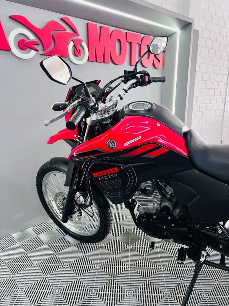 XTZ 250 LANDER - 2023 - CAMPO BOM