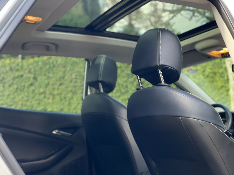 TRACKER 1.2 12V PREMIER TURBO FLEX 4P AUTOMÁTICO - 2023 - FARROUPILHA