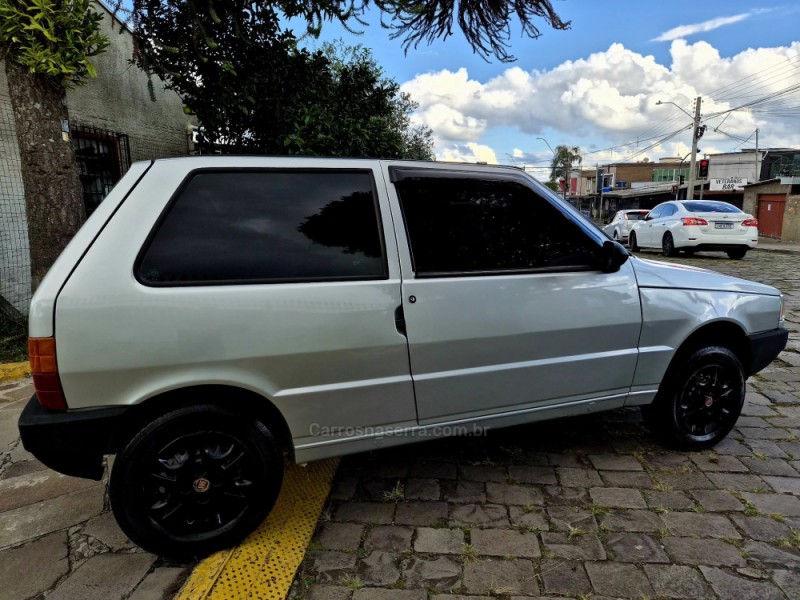 UNO 1.0 MPI MILLE FIRE 8V GASOLINA 2P MANUAL - 2003 - CAXIAS DO SUL