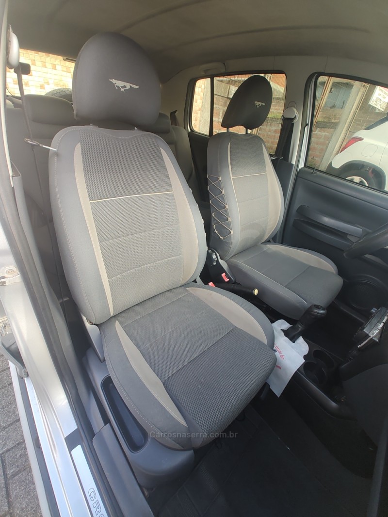 CROSSFOX 1.6 MI FLEX 8V 4P MANUAL - 2010 - CANELA