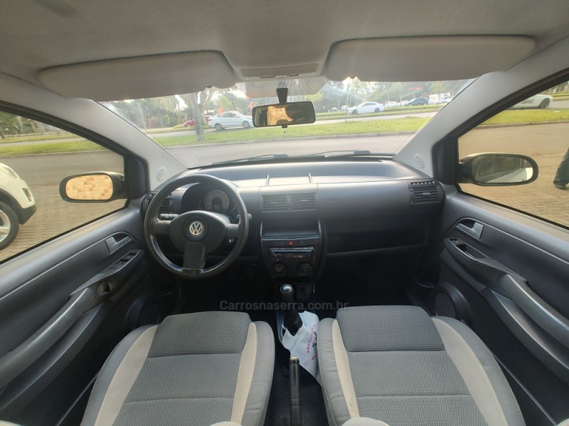 CROSSFOX 1.6 MI FLEX 8V 4P MANUAL - 2010 - CANELA