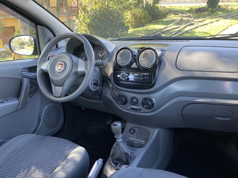 PALIO 1.0 MPI ATTRACTIVE 8V FLEX 4P MANUAL - 2013 - CARLOS BARBOSA