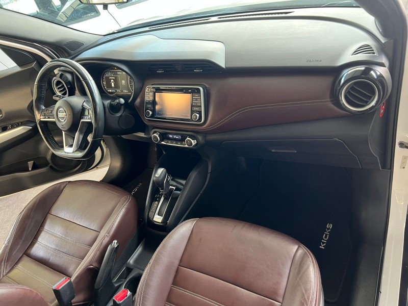 KICKS 1.6 16V FLEX SL 4P XTRONIC - 2017 - CAXIAS DO SUL