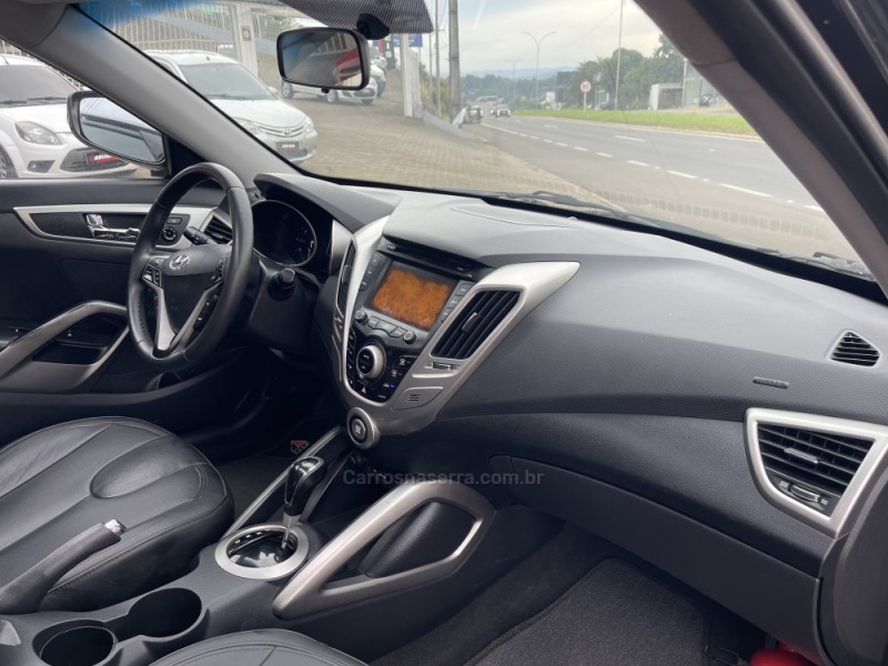 VELOSTER 1.6 16V GASOLINA 3P AUTOMÁTICO - 2013 - PAROBé