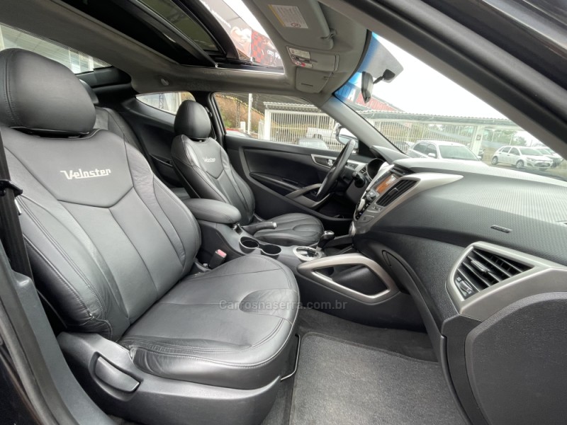 VELOSTER 1.6 16V GASOLINA 3P AUTOMÁTICO - 2013 - PAROBé