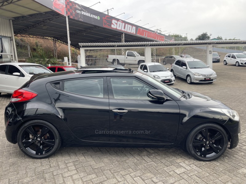 VELOSTER 1.6 16V GASOLINA 3P AUTOMÁTICO - 2013 - PAROBé