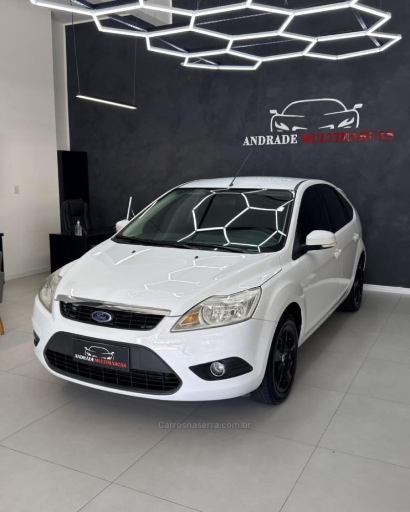 FOCUS 2.0 GLX 16V FLEX 4P MANUAL - 2009 - CAXIAS DO SUL