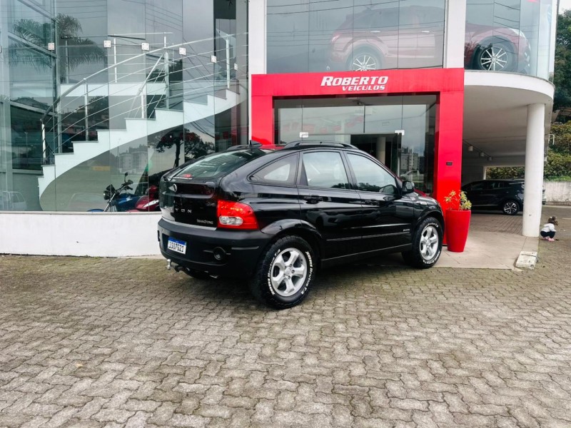 ACTYON 2.3 GLX 4X2 16V 150CV GASOLINA 4P AUTOMÁTICO - 2011 - BENTO GONçALVES