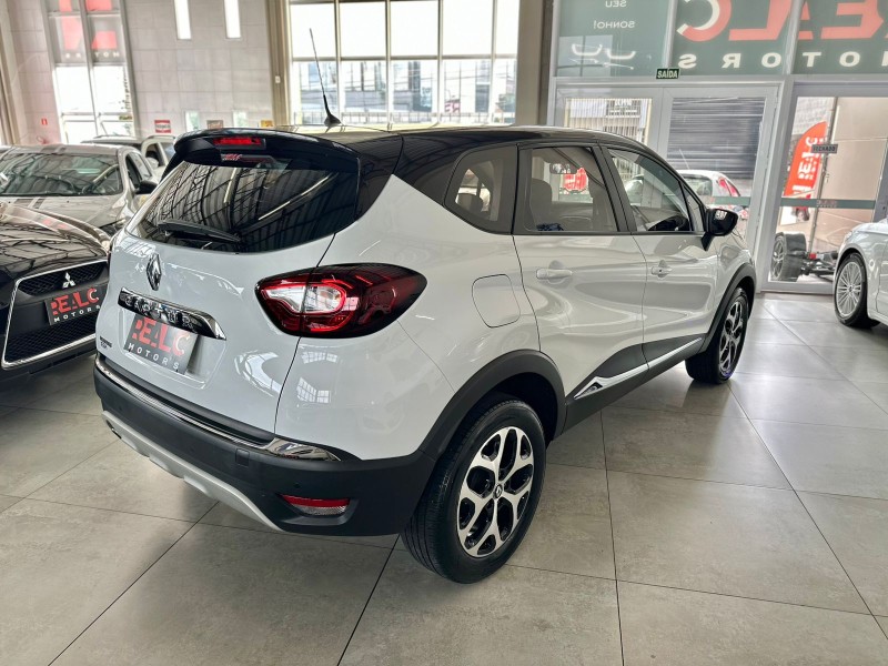 CAPTUR 1.6 16V FLEX INTENSE AUTOMÁTICO - 2018 - CAXIAS DO SUL