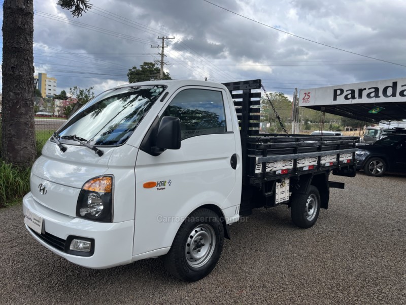 HR 2.5 LONGO COM CAÇAMBA 4X2 16V 130CV TURBO INTERCOOLER DIESEL 2P MANUAL - 2021 - GUAPORé