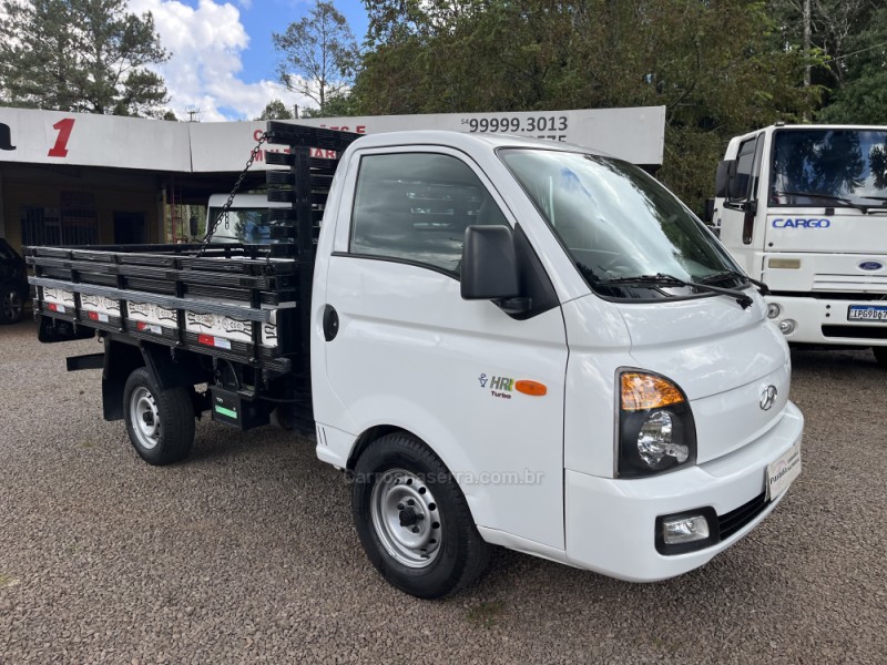 HR 2.5 LONGO COM CAÇAMBA 4X2 16V 130CV TURBO INTERCOOLER DIESEL 2P MANUAL - 2021 - GUAPORé