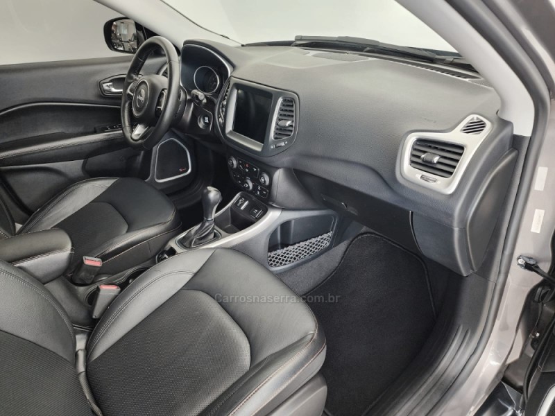 COMPASS 2.0 16V FLEX LONGITUDE AUTOMÁTICO - 2020 - CAXIAS DO SUL