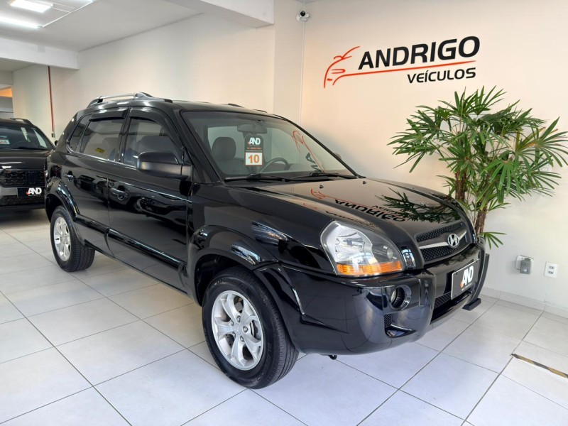tucson 2.0 mpfi gl 16v 142cv 2wd gasolina 4p manual 2010 caxias do sul