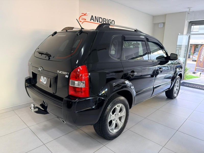 TUCSON 2.0 MPFI GL 16V 142CV 2WD GASOLINA 4P MANUAL - 2010 - CAXIAS DO SUL
