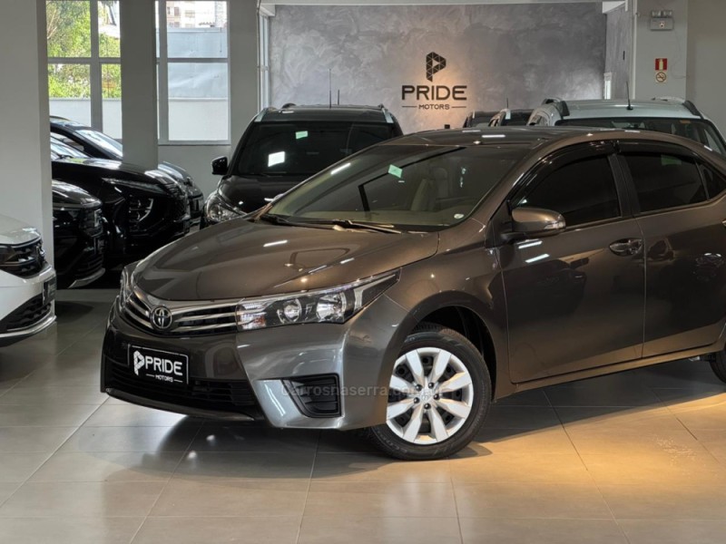 COROLLA 1.8 GLI 16V FLEX 4P AUTOMÁTICO - 2017 - CAXIAS DO SUL